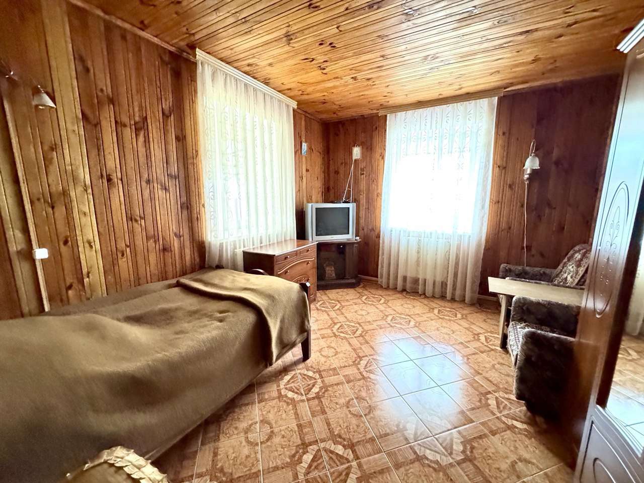  162,4м.кв. (участок 0,1779сот.), Коробчицы