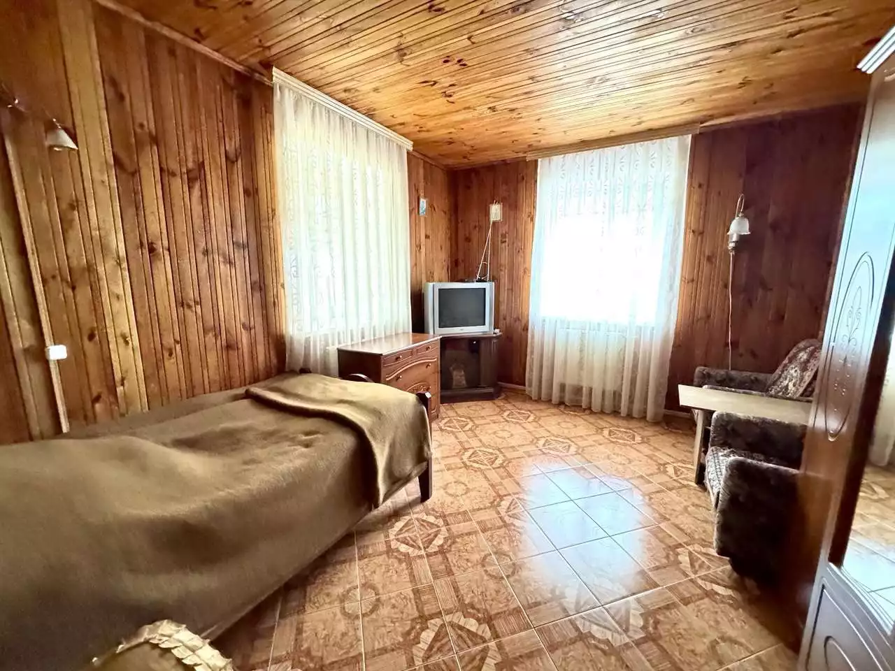  162,4м.кв. (участок 0,1779сот.), Коробчицы