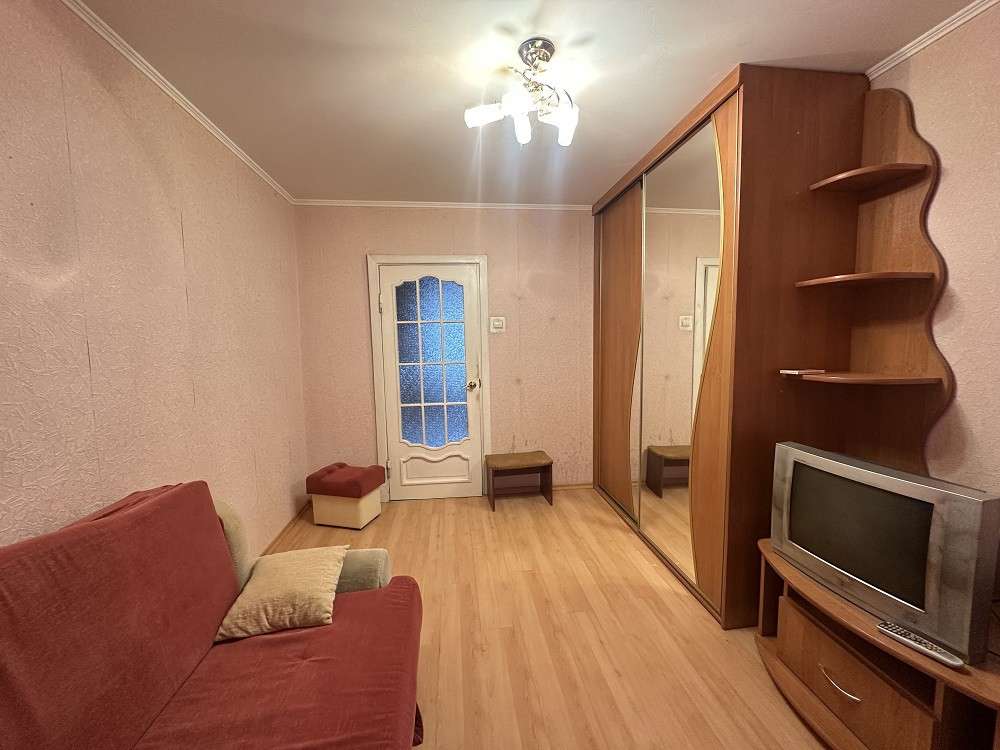  72,1м.кв., комнат 3, Отправить