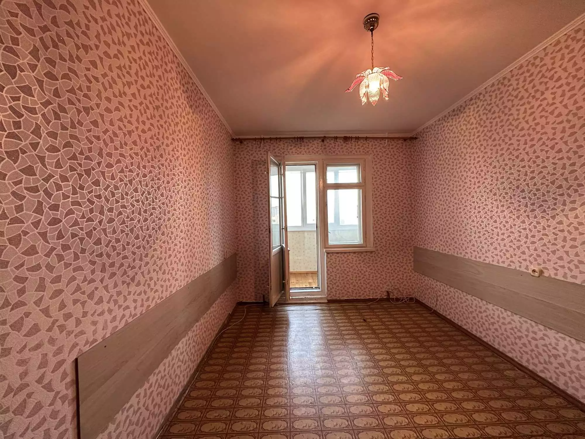  70,9м.кв., комнат 3, Отправить