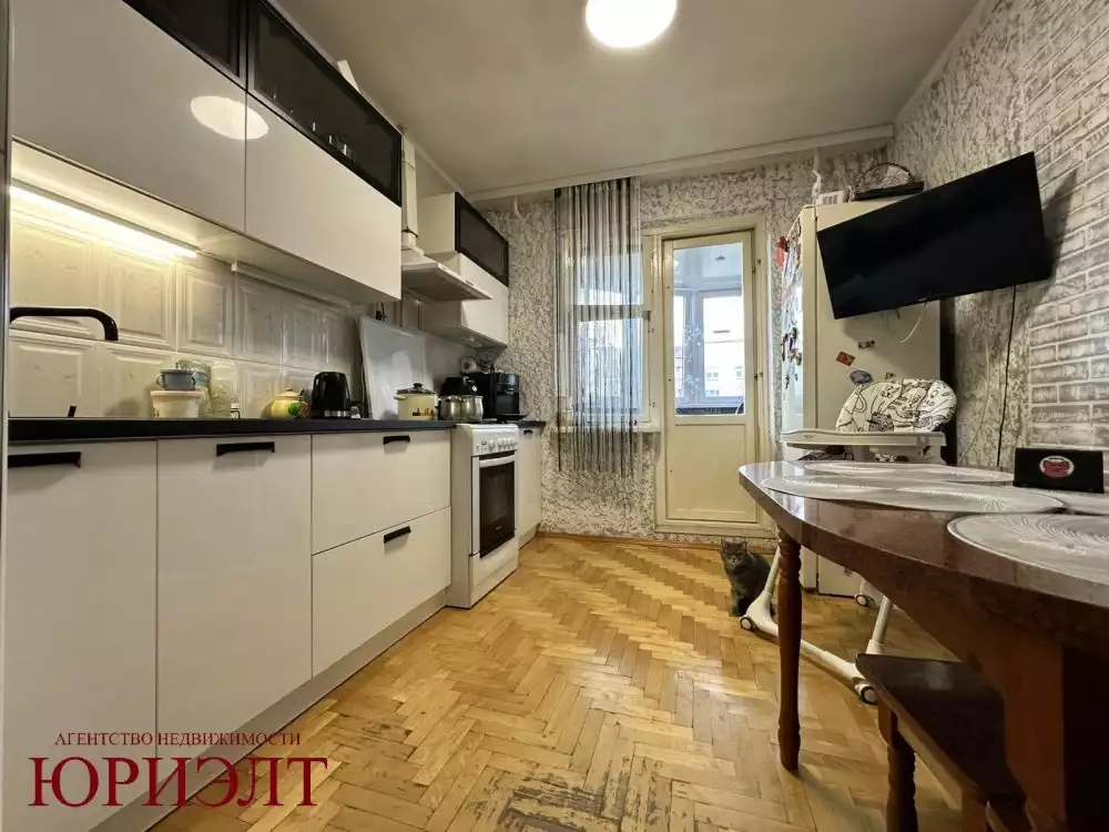  71м.кв., комнат 3, Отправить