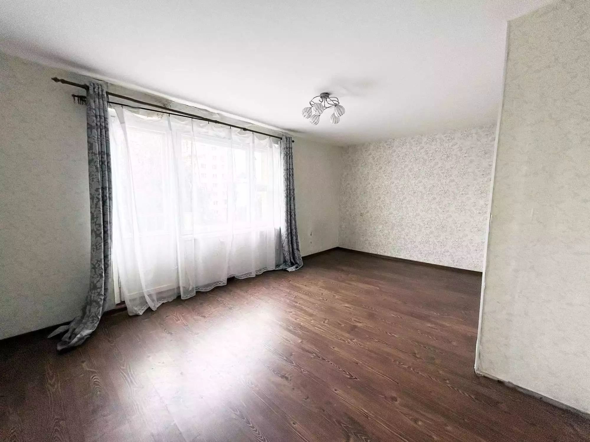  56,9м.кв., комнат 2, Отличная
