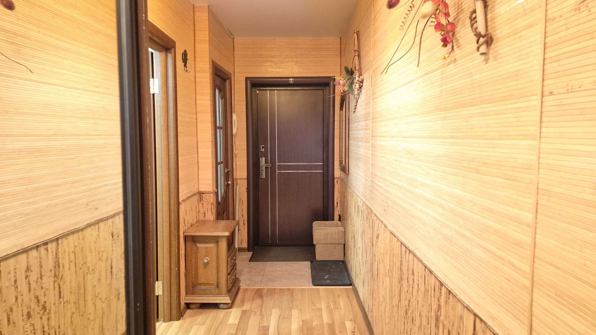  60,9м.кв., комнат 3, Есть