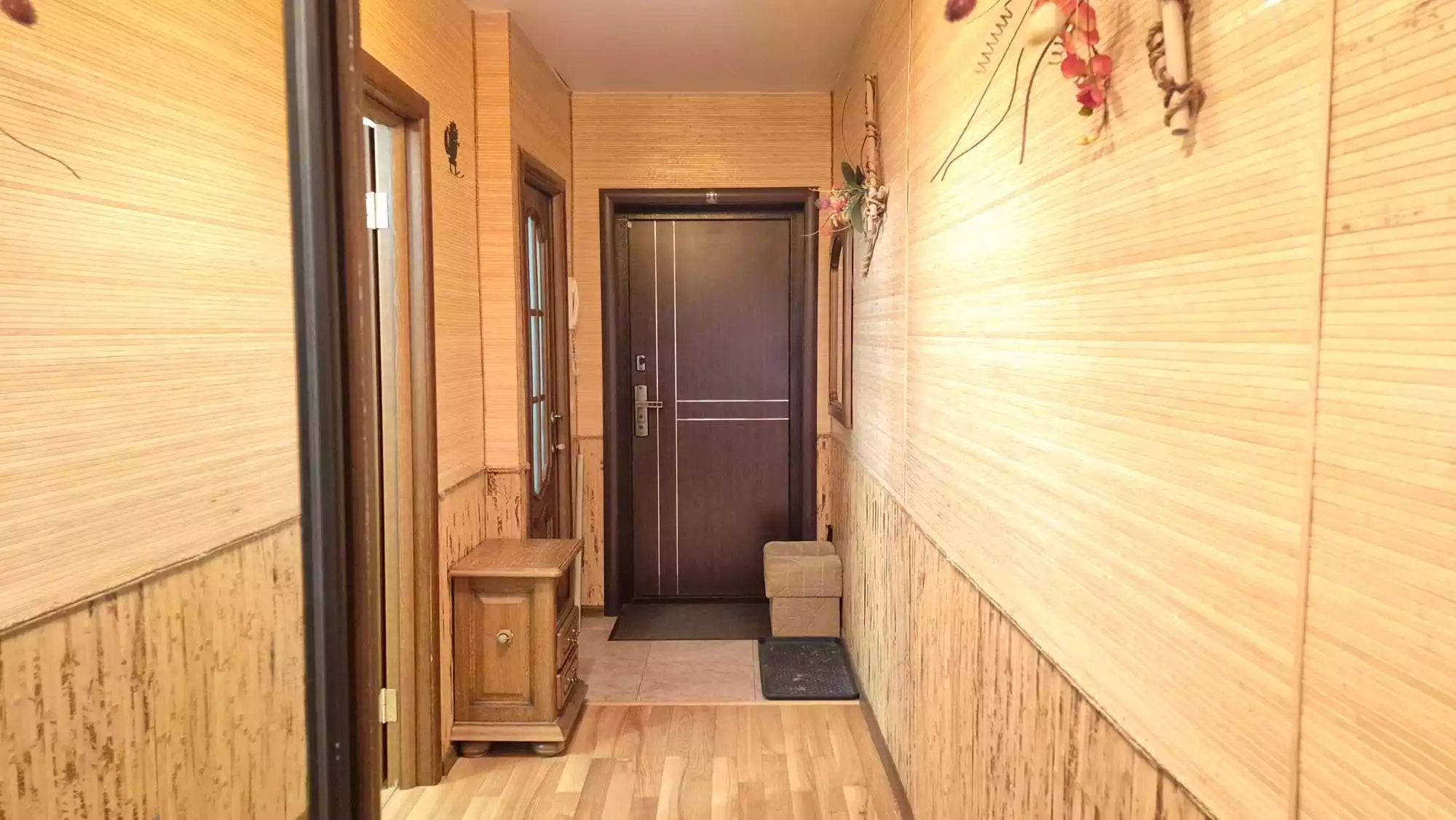  60,9м.кв., комнат 3, Есть