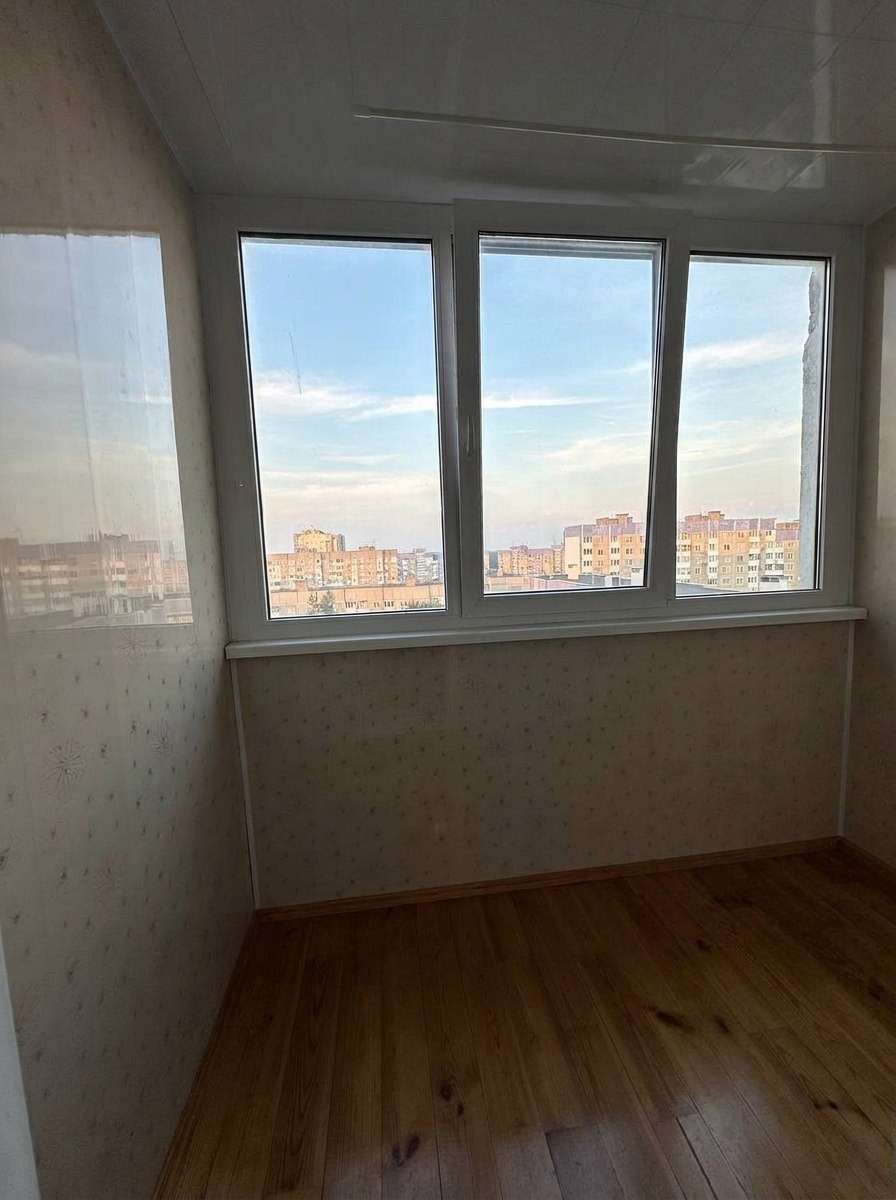  70,9м.кв., комнат 3, Отправить