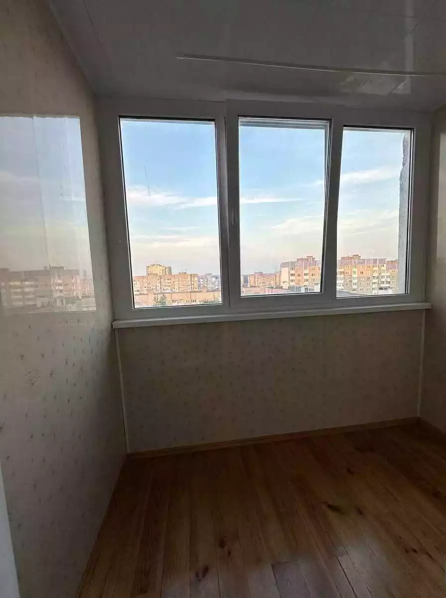  70,9м.кв., комнат 3, Отправить