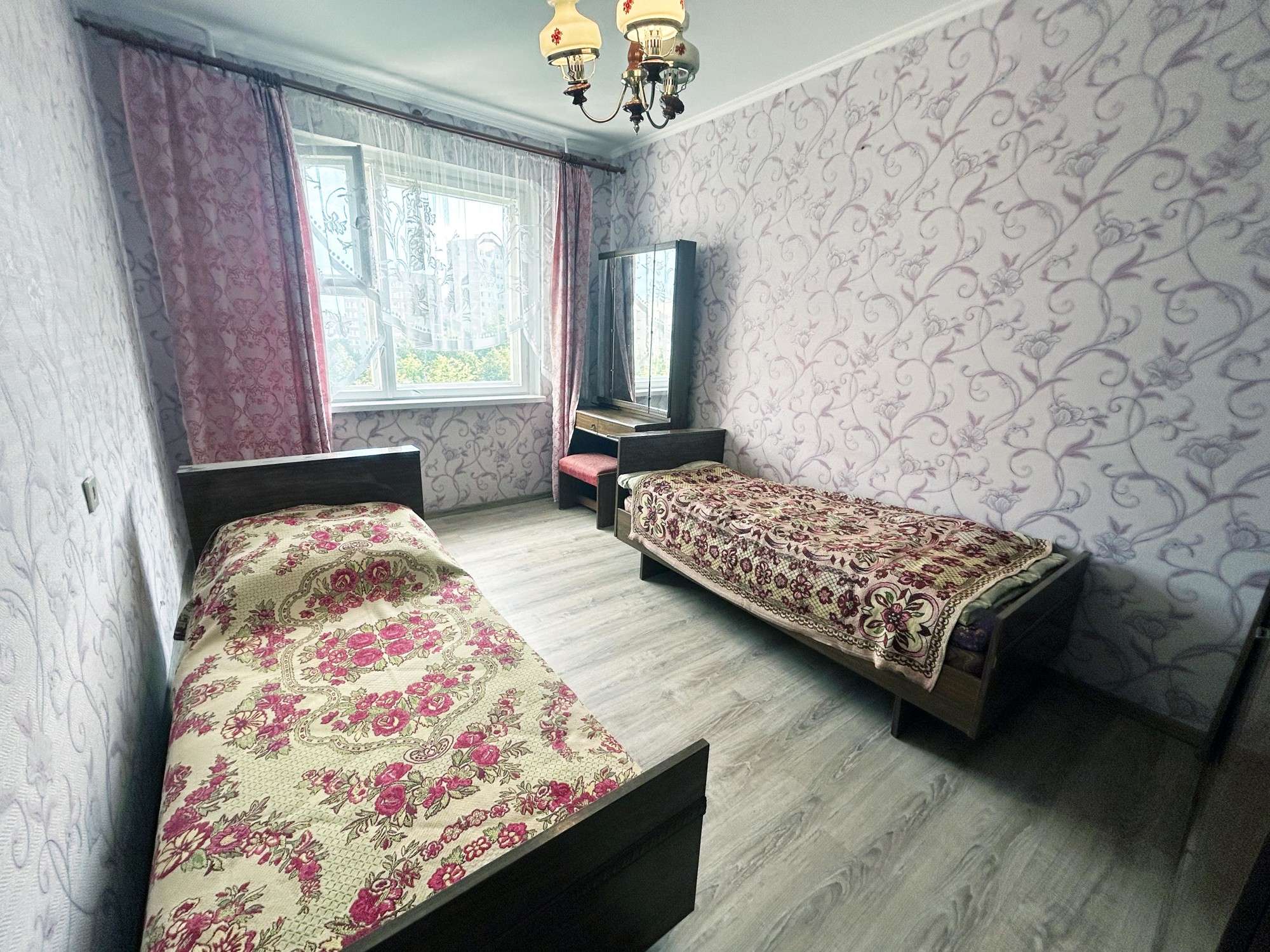  53м.кв., комнат 2, Отправить