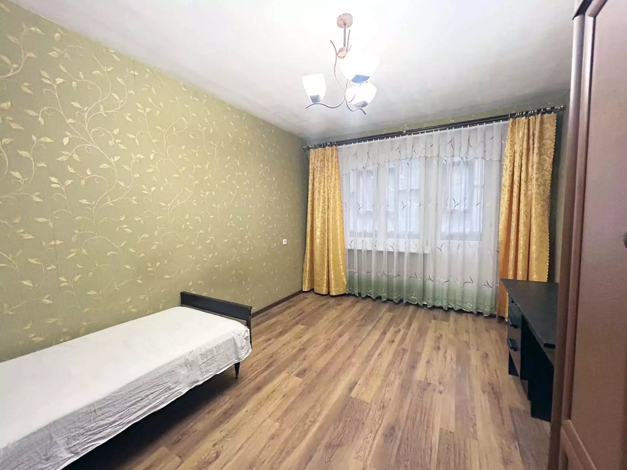  86,9м.кв., комнат 4, Отличная