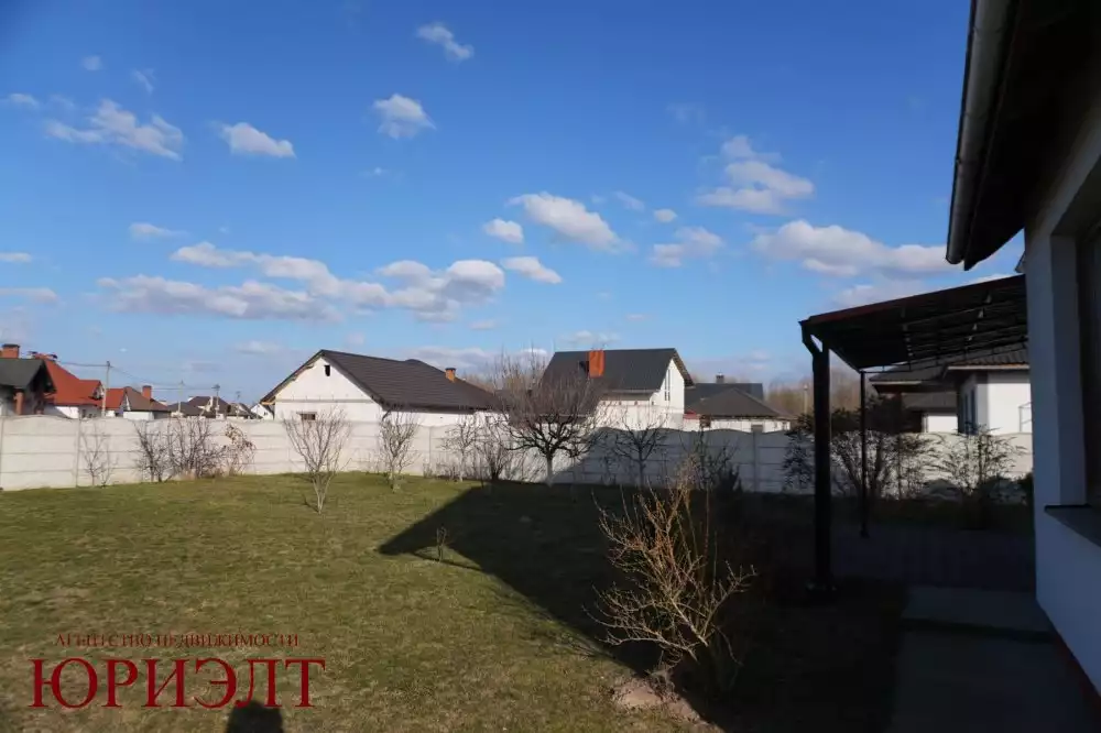  124.4м.кв. (участок 10.85сот.), Брест