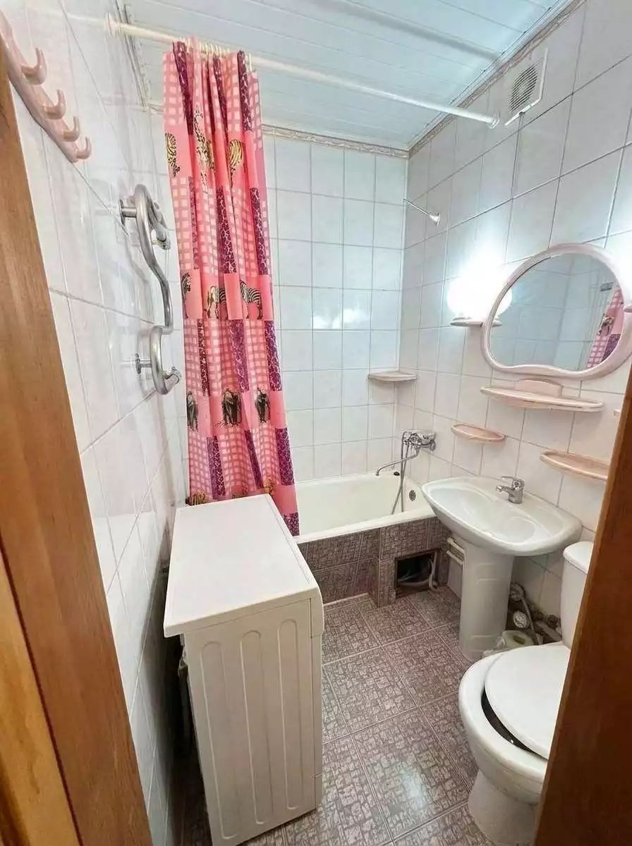  33,2м.кв., комнат 1, Отправить