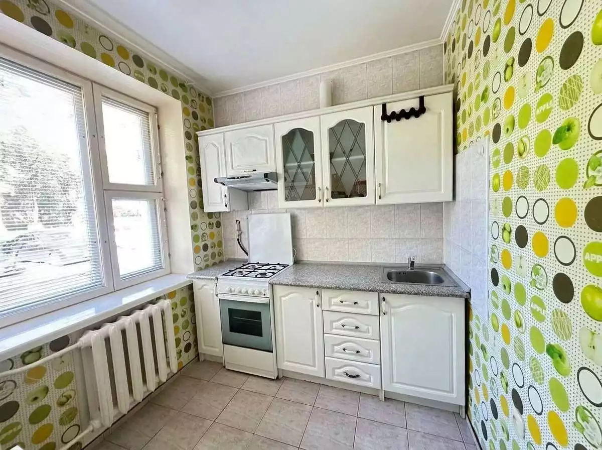  33,2м.кв., комнат 1, Отправить