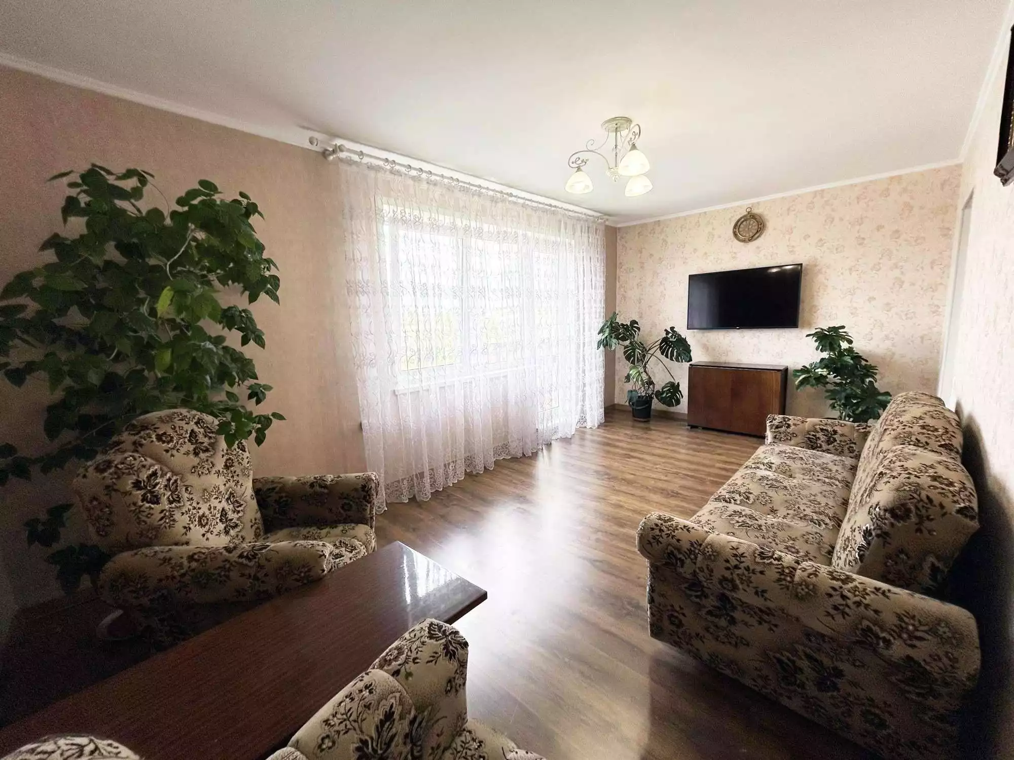  73,1м.кв., комнат 3, Отправить