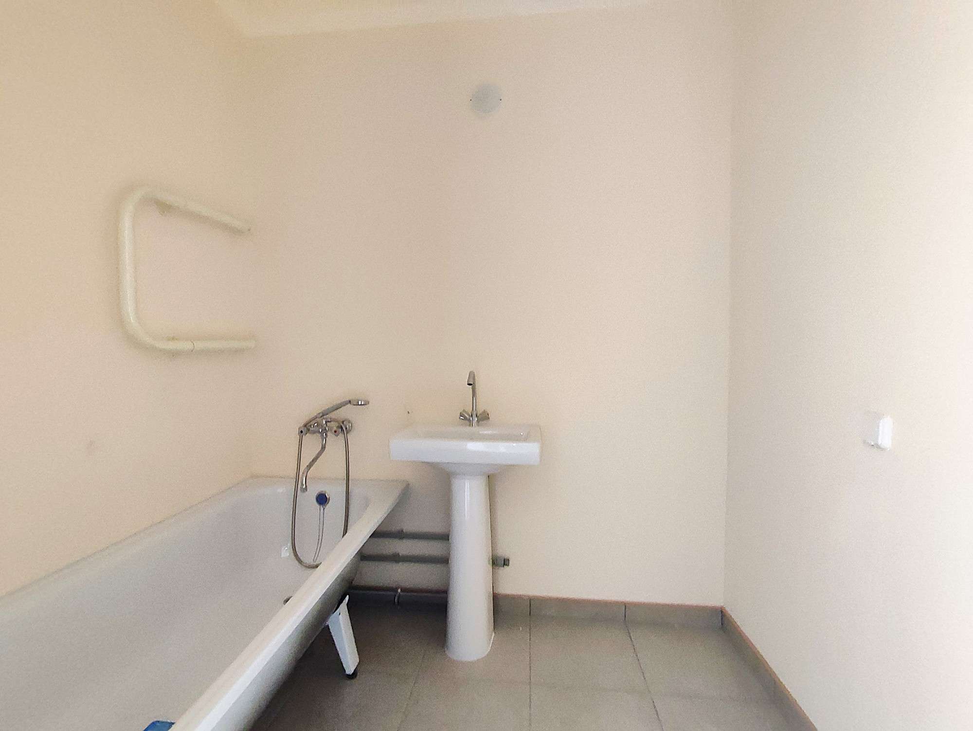  64,8м.кв., комнат 2, Отправить
