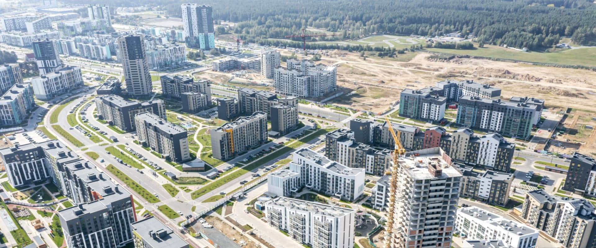 Большое количество многоквартирных домов в жилом комплексе Новая Боровая, Минский район