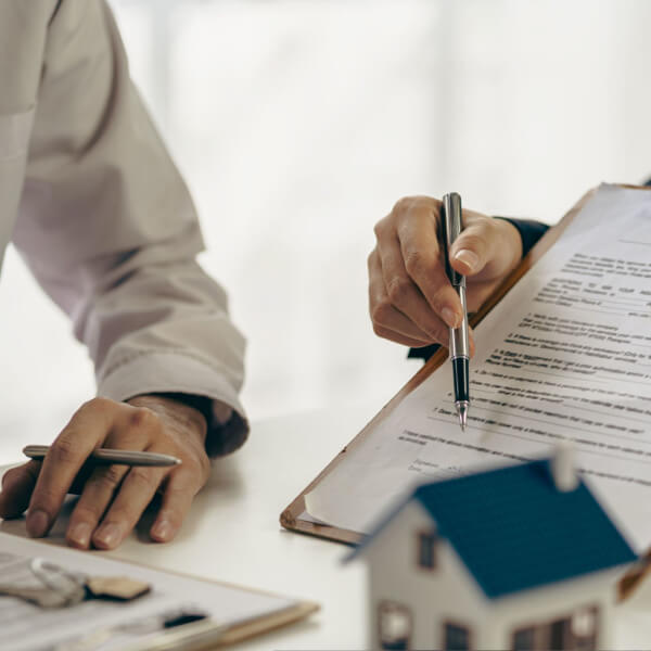 Можно ли продать дачу без согласия супруга в Беларуси