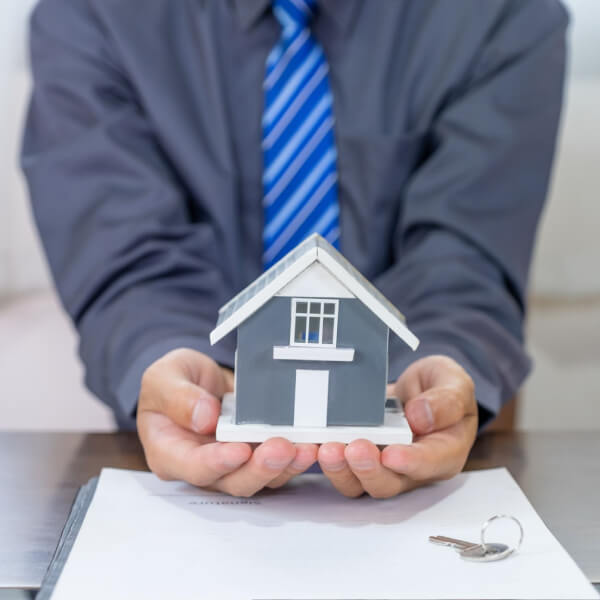 С чего начать продажу квартиры в Беларуси